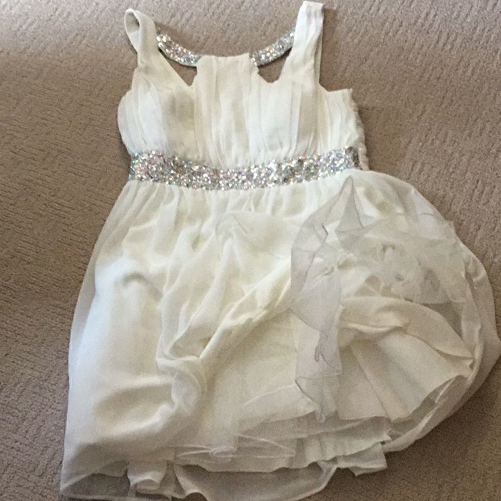 Ladies JR size 11 formal dress in cream w/beading